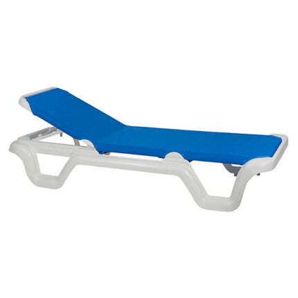 Șezlong Lola, structură din polipropilenă, spătar reglabil în 5 poziții, roți integrate