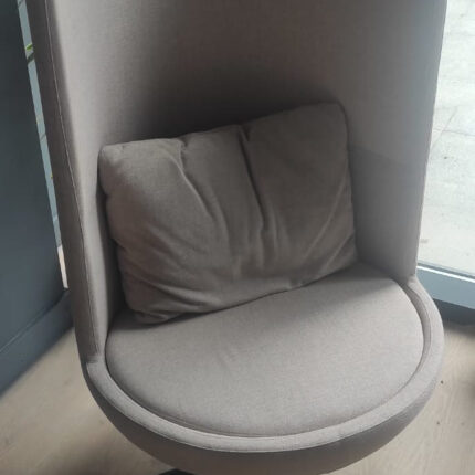 Fotoliu Round brand B&T